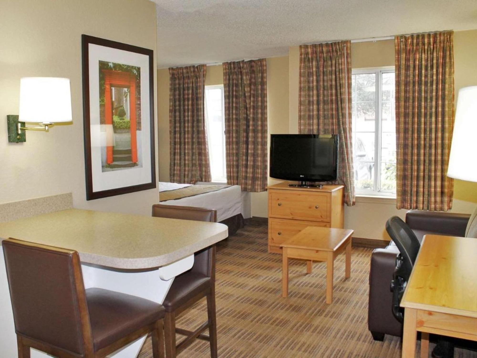 Beachwood Extended Suites Orange Ngoại thất bức ảnh