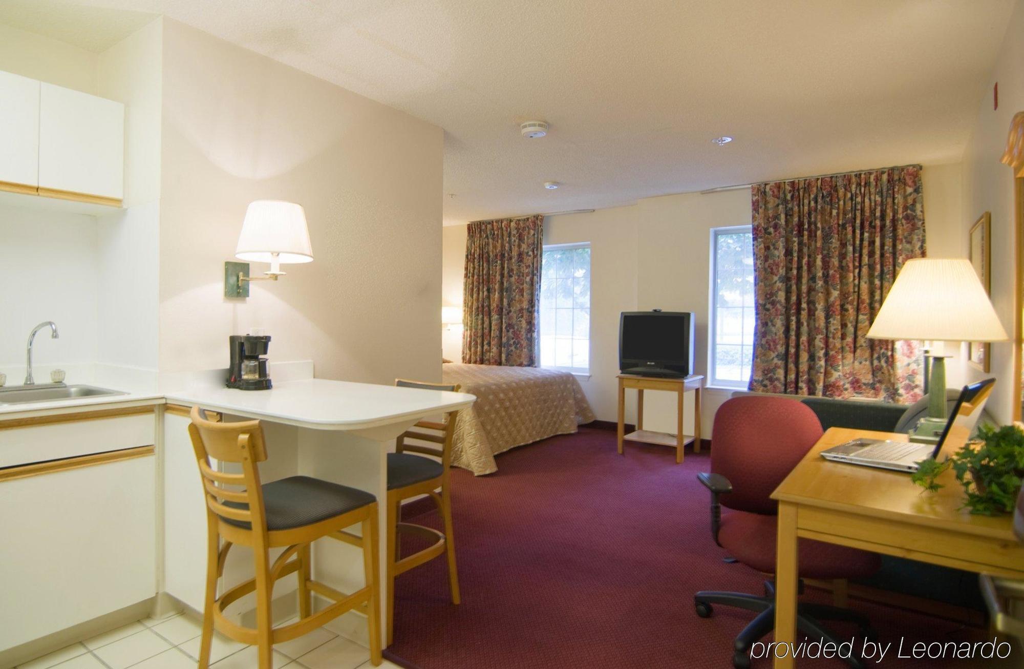 Beachwood Extended Suites Orange Ngoại thất bức ảnh